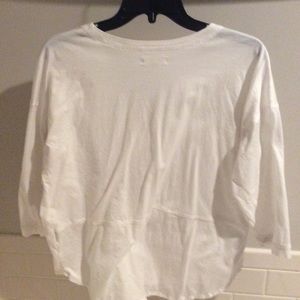 Madewell Tops - White 3/4 sleeve white cotton v neck shirt Madewell Tops - White 3/4 sleeve white cotton v neck shirt
